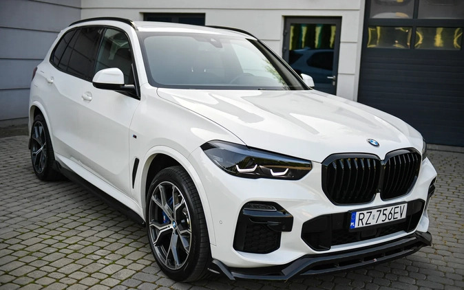 BMW X5 cena 264900 przebieg: 143000, rok produkcji 2020 z Rzeszów małe 781